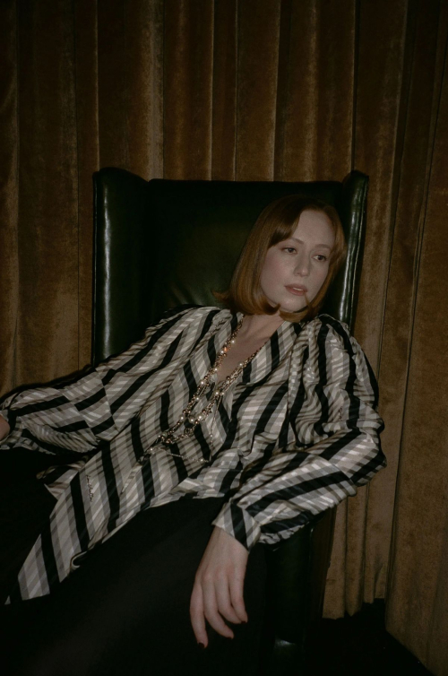 Hannah Einbinder for Paper Magazine, April 2025 9