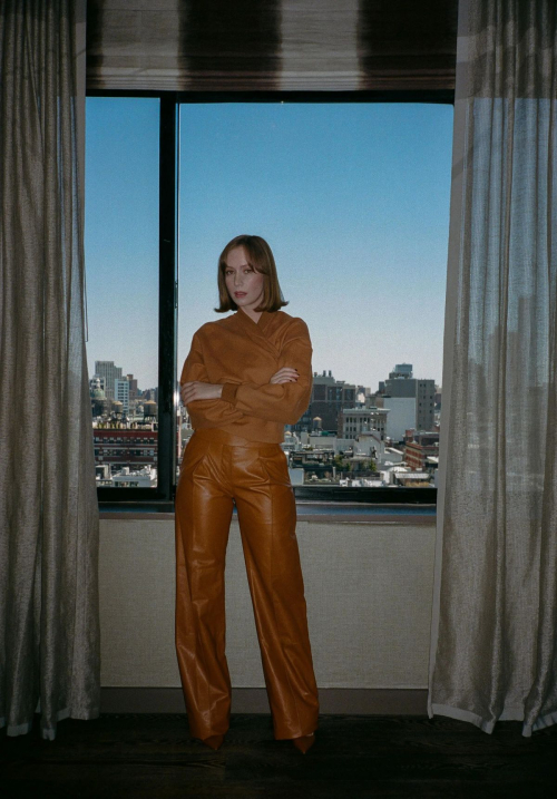 Hannah Einbinder for Paper Magazine, April 2025 4