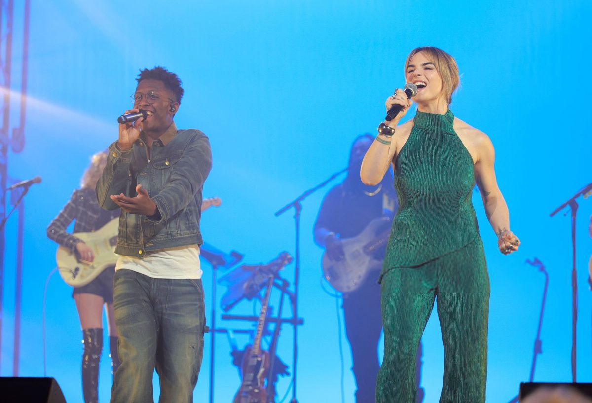 Joanna Jojo Levesque at Breland and Friends Concert Nashville, April 2025