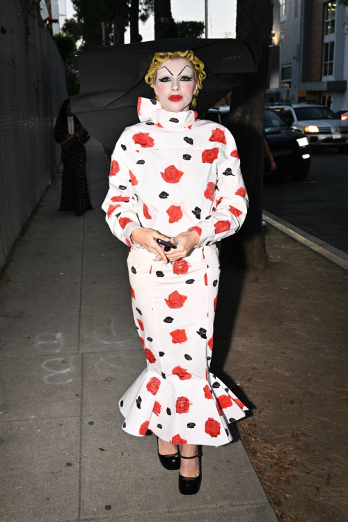 Julia Fox at Fashion Trust U.S Awards, April 2025 1