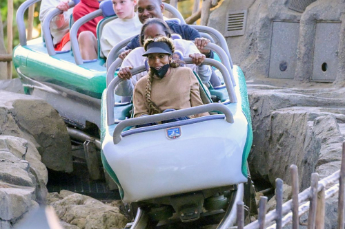 Kerry Washington out at Disneyland, April 2025 6