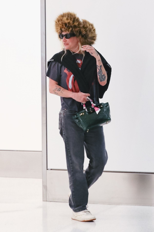 Kesha Arrives at LAX Airport in Los Angeles, April 2025 3