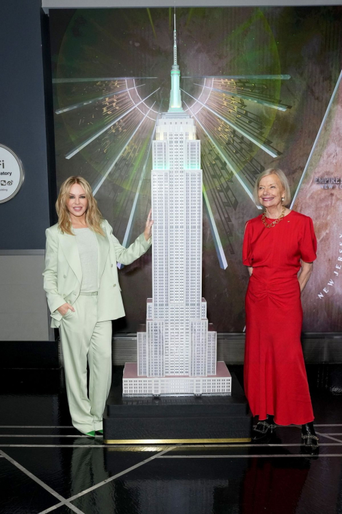 Kylie Minogue Lights Empire State Building, April 2025 7