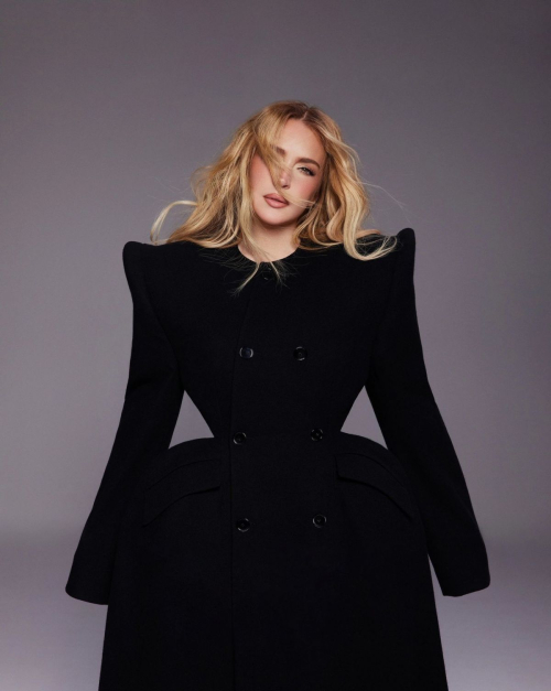 Lindsay Lohan Featured in Marie Claire Arabia, April 2025 3
