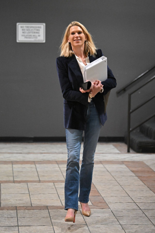 Lindsay Shookus Leaves Sushi Park in Los Angeles, April 2025 3