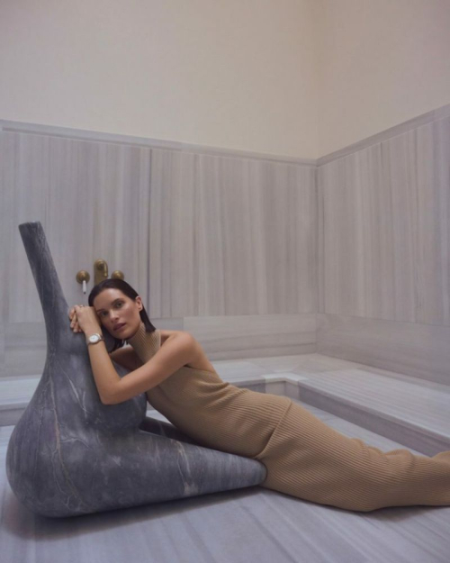Lise Olsen for Elle Germany, April 2025 1