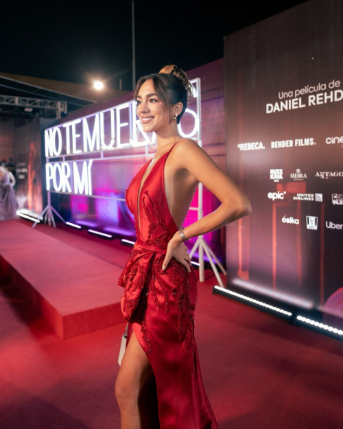 Luana Barron at No Te Mueras Por Mi Premiere, April 2025 1