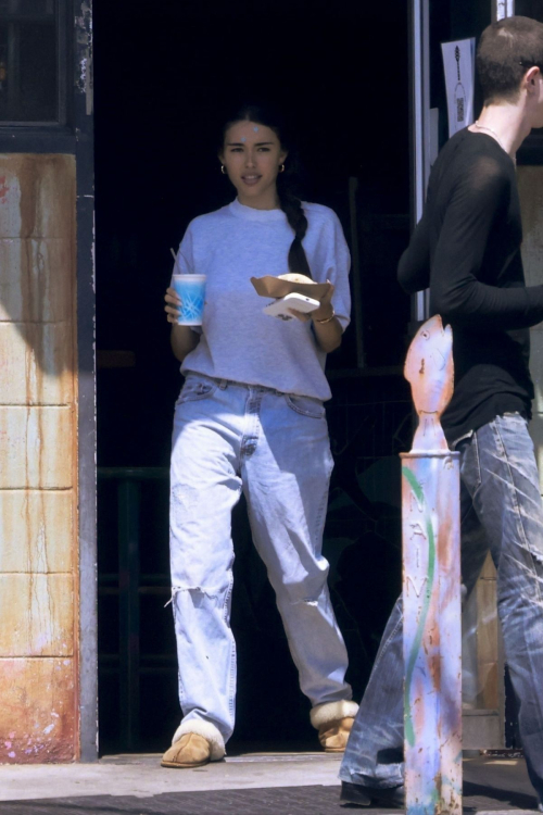 Madison Beer out for lunch Los Feliz, April 2025 4