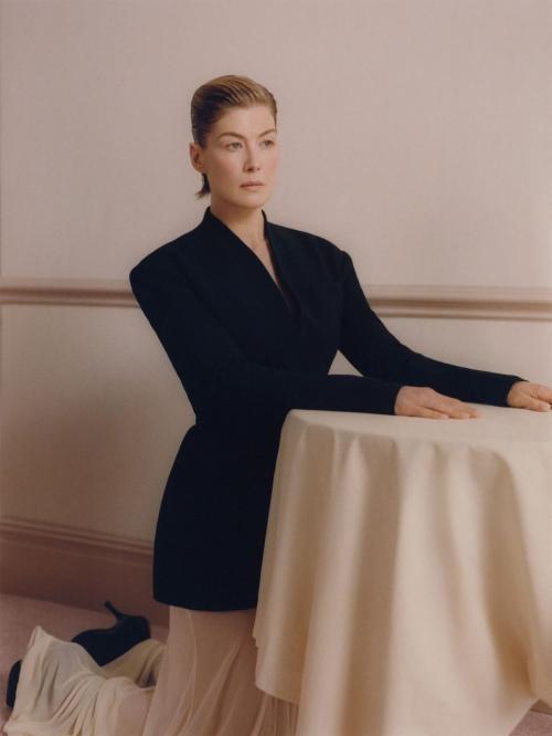 Rosamund Pike for Porter Magazine Cover, March 2025 4