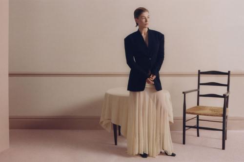 Rosamund Pike for Porter Magazine Cover, March 2025 5