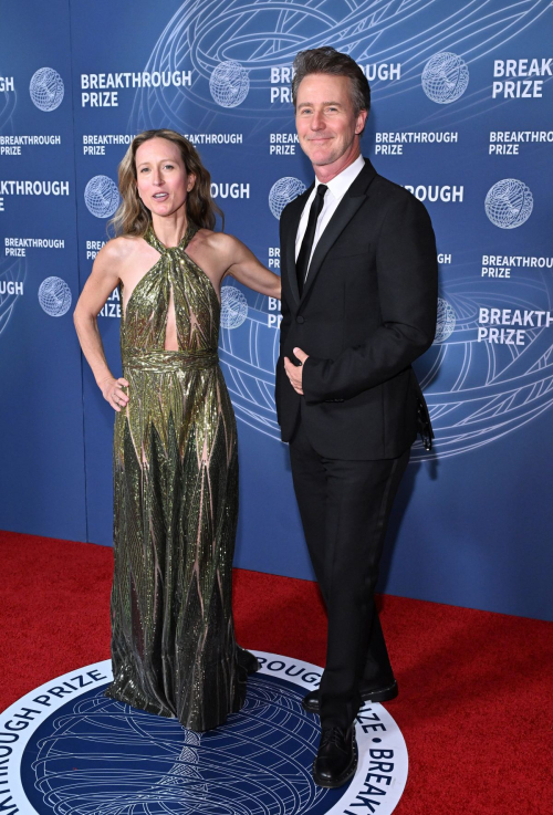 Shauna Robertson at Breakthrough Prize Ceremony, April 2025 5