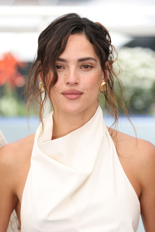 Adria Arjona at Splitsville Cannes Photocall, May 2025 3