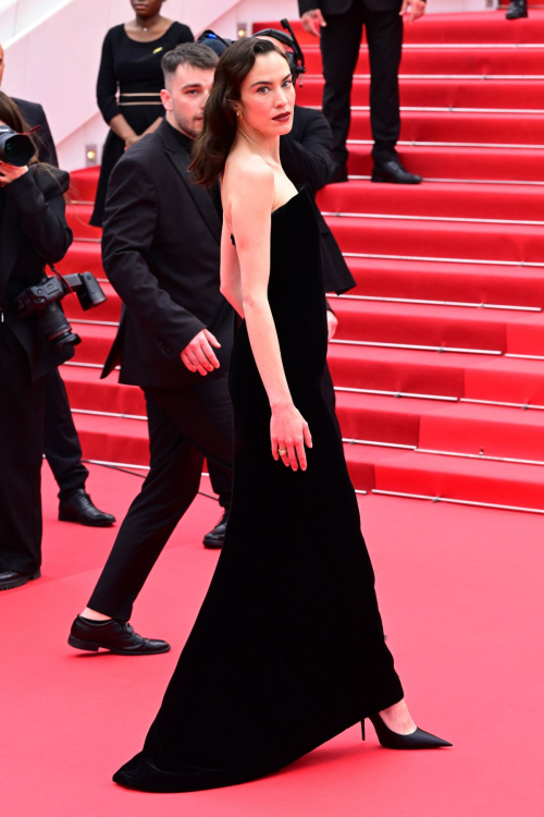 Alexa Chung at New Wave Cannes Premiere, May 2025 6