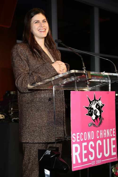 Alexandra Daddario Rescue Ball, New York, April 2025 5