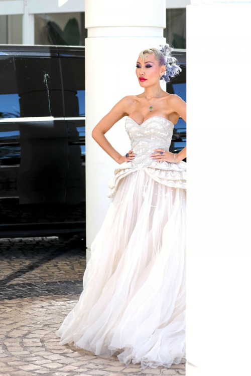 Aliia Roza Leaves Hotel Martinez Cannes, May 2025 2
