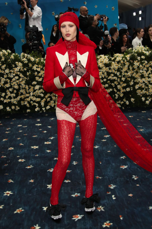Amelia Hamlin at 2025 Met Gala in NYC, May 2025 2