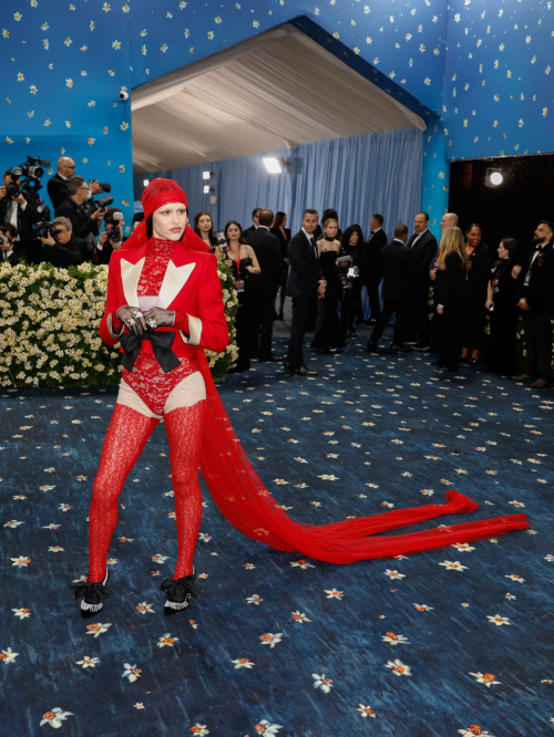Amelia Hamlin at 2025 Met Gala in NYC, May 2025 5