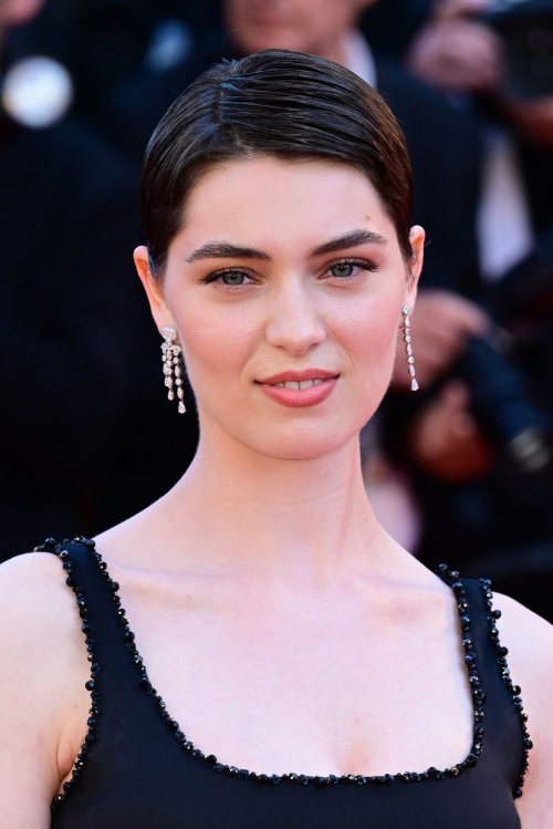 Anamaria Vartolomei at Case 137 Premiere Cannes, May 2025 2