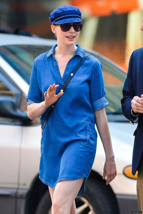 Anne Hathaway New York City, April 2025