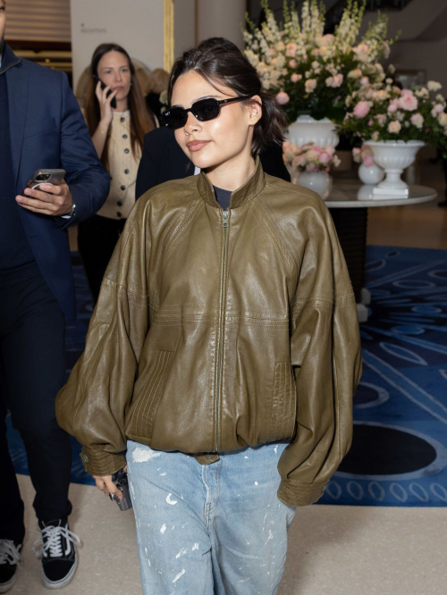 Ariana Greenblatt Leaves Hotel in Cannes, May 2025 1