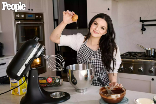 Ariel Winter Featured in People Magazine, May 2025 4