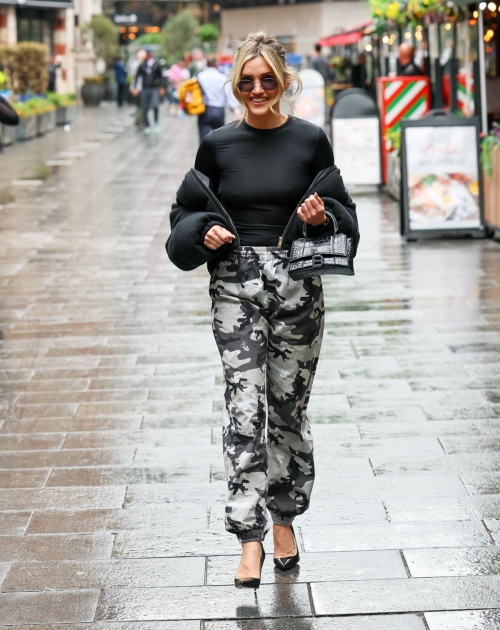 Ashley Roberts Leaves Heart Breakfast Studios, May 2025 5
