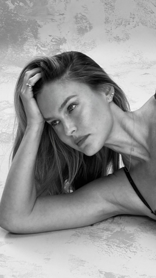 Bar Refaeli Featured in Femina Israel, May 2025 2