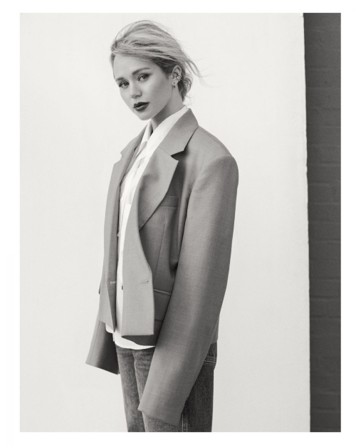 Brec Bassinger for Noir Editorial Feature, May 2025 1
