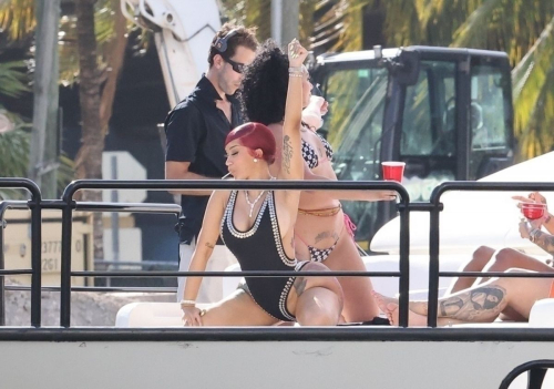 Cardi B in swimsuit on a yacht in Miami, May 2025 4