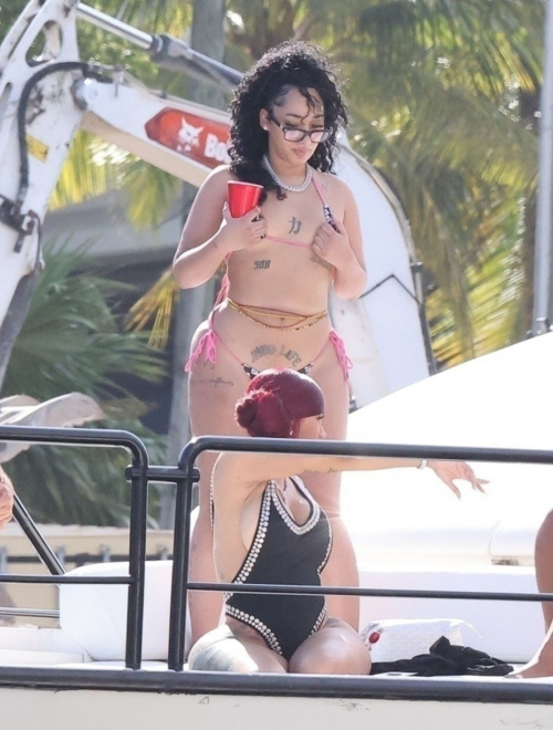 Cardi B in swimsuit on a yacht in Miami, May 2025 7