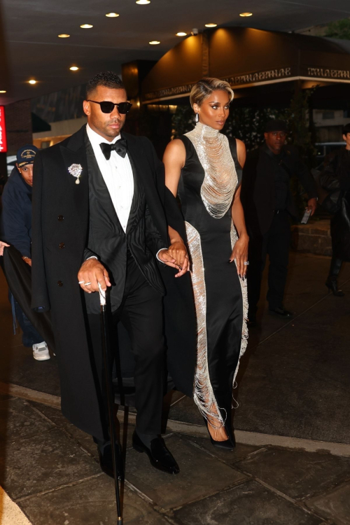 Ciara and Russell Wilson Arrive at 2025 Met Gala, May 2025