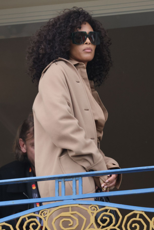 Cindy Bruna on Martinez Hotel Balcony, May 2025 5
