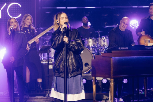 Dove Cameron Performs at Kelly Clarkson Show, April 2025