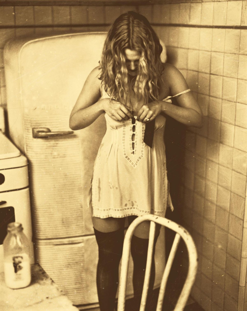 Drew Barrymore for Rolling Stone, 2000 1