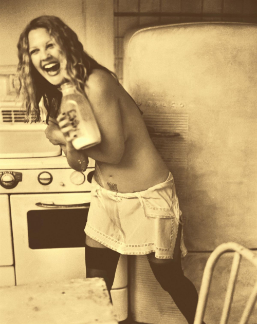 Drew Barrymore for Rolling Stone, 2000 4