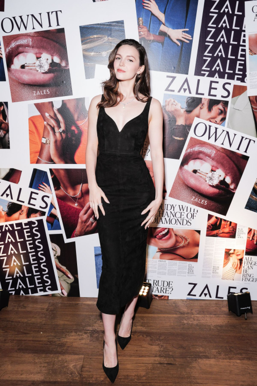 Ella Hunt Zales New Era Launch, New York City, April 2025 6