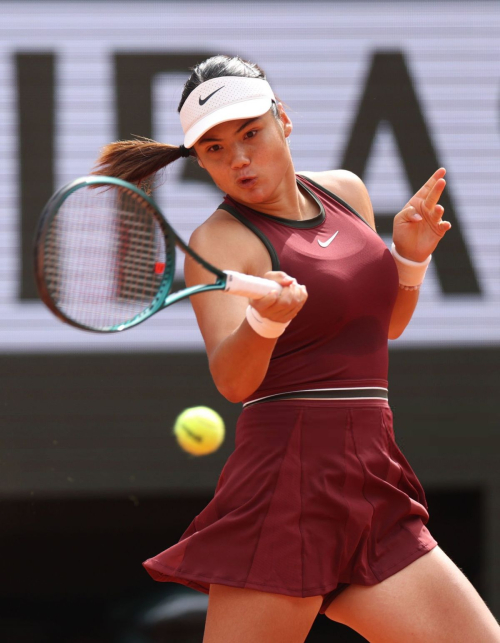 Emma Raducanu at French Open match loss, May 2025 5