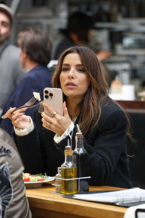 Eva Longoria at Marche des Enfants Rouge Paris, May 2025