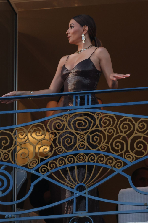 Eva Longoria at Martinez Hotel in Cannes, May 2025 4