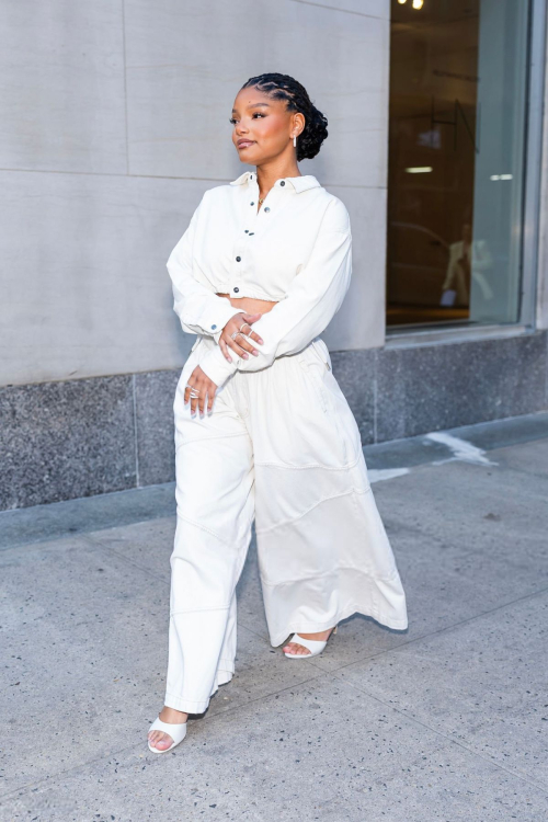 Halle Bailey Out and About on Upper West Side, April 2025 3