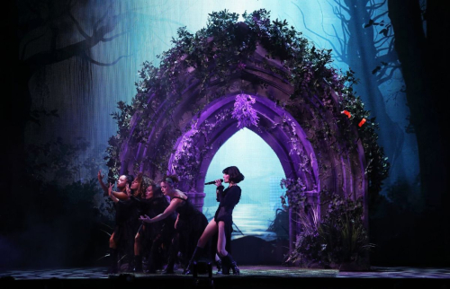 Halsey Performs at For My Last Trick Tour, May 2025 3
