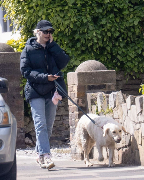 Holly Willoughby Out with Her Dog, May 2025 5