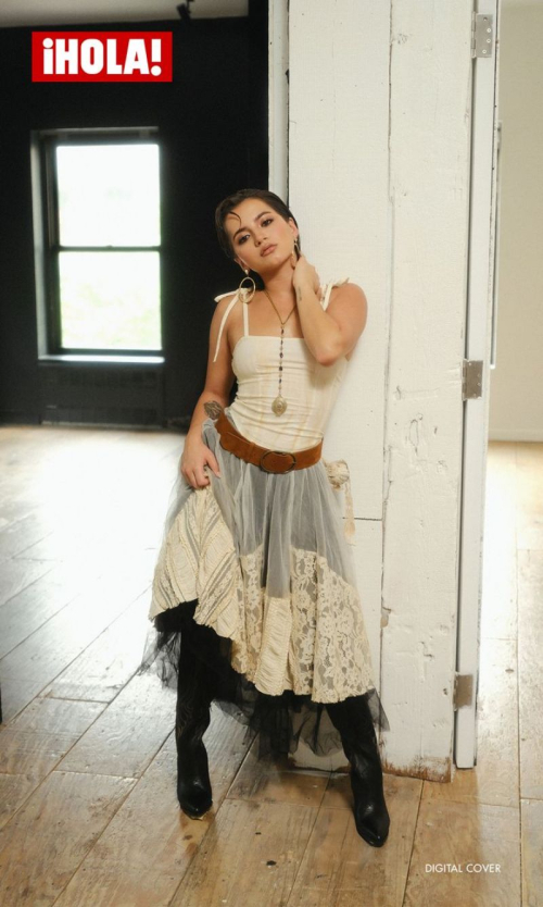 Isabela Merced for Hola USA Editorial, May 2025 3