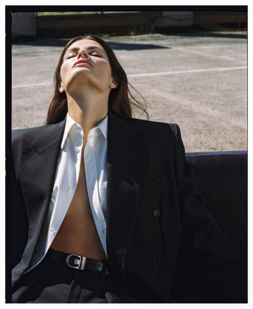 Isabeli Fontana for Numero Netherlands, May 2025 11