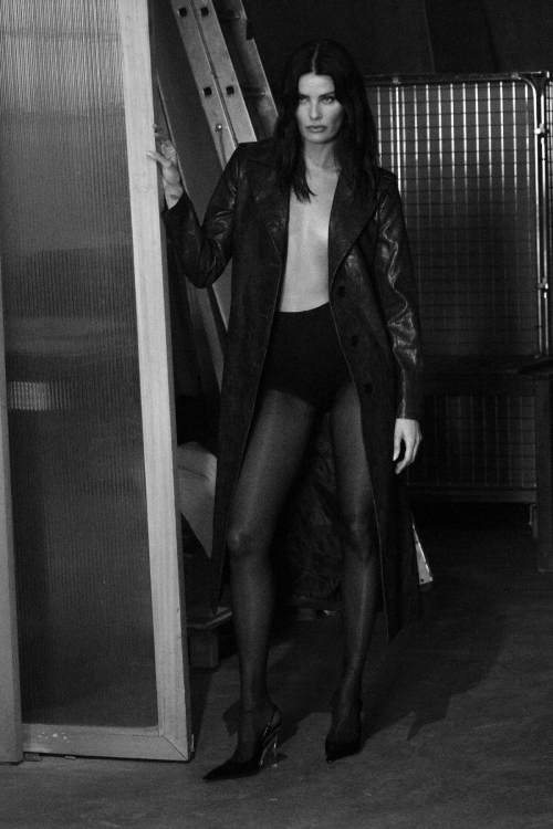 Isabeli Fontana for Numero Netherlands, May 2025 1