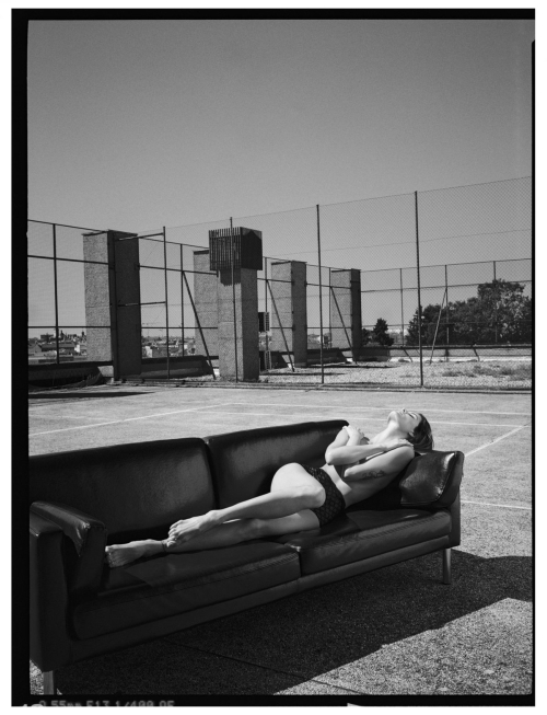 Isabeli Fontana for Numero Netherlands, May 2025 2
