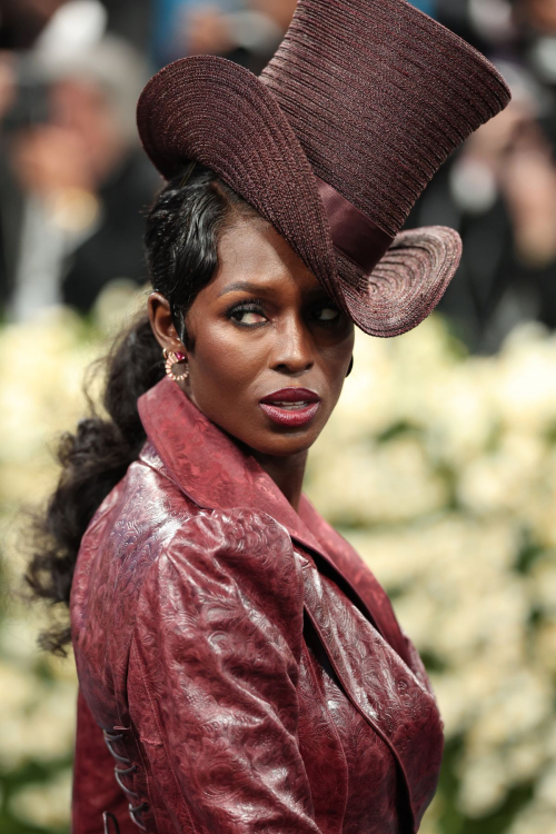 Jodie Turner-Smith Met Gala Superfine Look NYC, May 2025 1