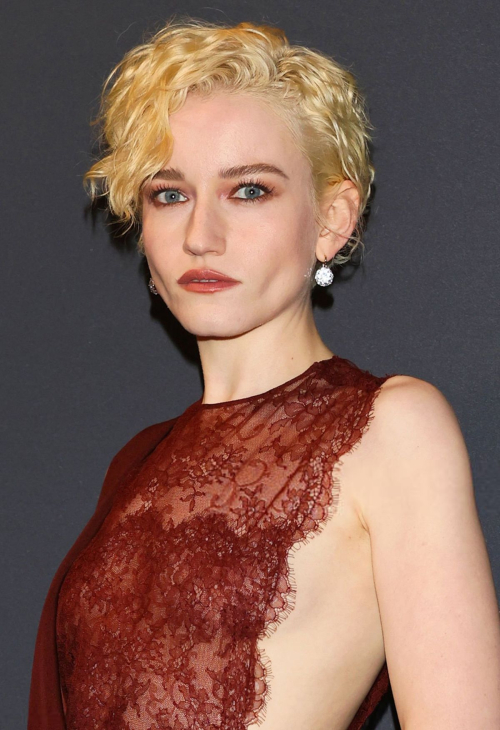 Julia Garner at Kering and Presidential Dinner Cannes, May 2025 1
