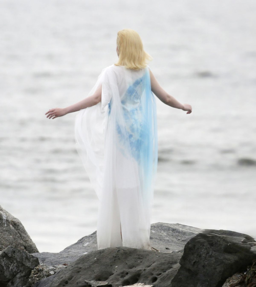 Julia Garner on Set of Fantastic 4 in Los Angeles, May 2025 2
