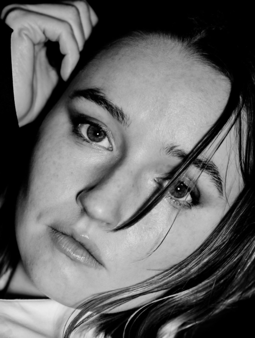Kaitlyn Dever for NYT Style Australia, May 2025 3